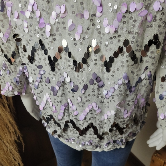 Gorgeous Sequin Top by Calypso - Picture 10 of 14